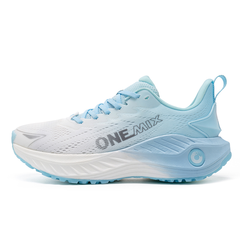 ONEMIX 通気性のあるカジュアルランニングシューズ軽量夏 - Trail Mix のレビューと価格